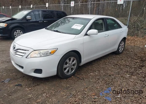 2010 Toyota Camry Le из США, поврежденный, VIN 4T1BF3EK3AU565898